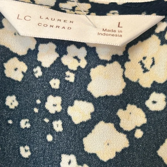 NWT Lauren Conrad dress - Picture 3 of 4